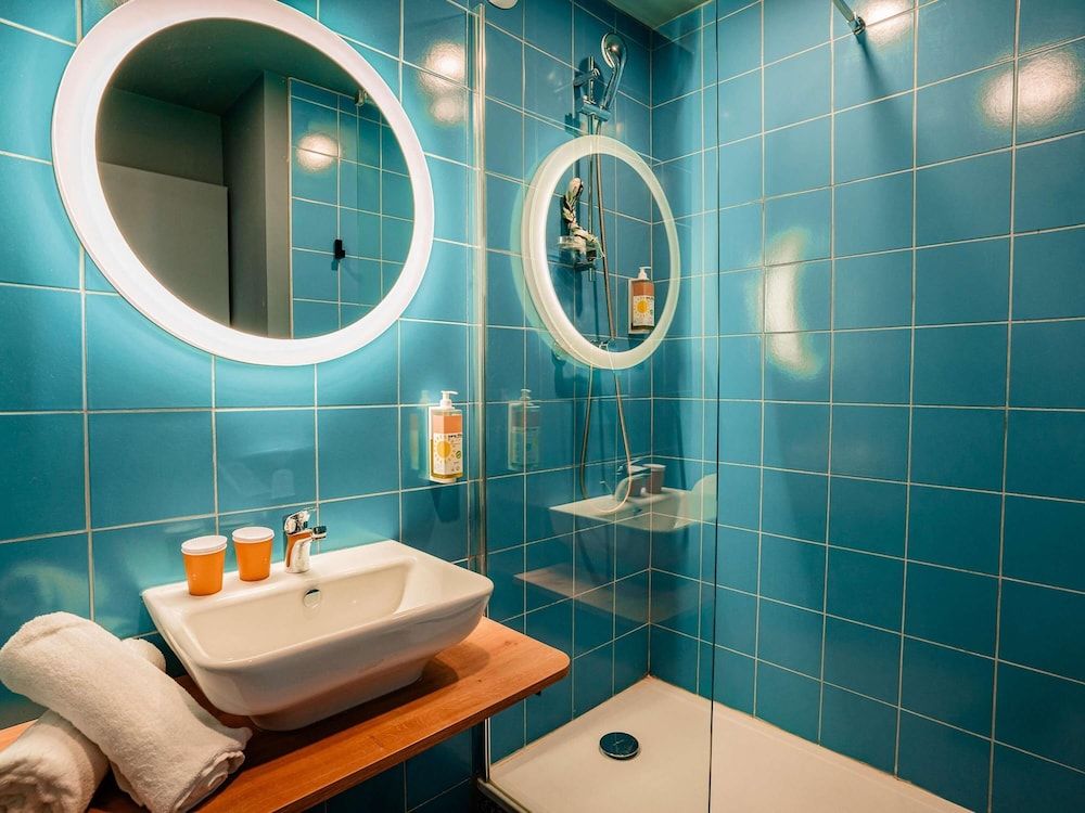 greet hotel Montpellier Aeroport Parc des Expos Room, 2 Twin Beds (Pop) 6