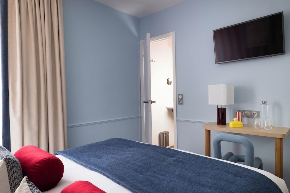 Hôtel La Folie des Prés - Saint-Germain-des-Prés Superior Double Room 9