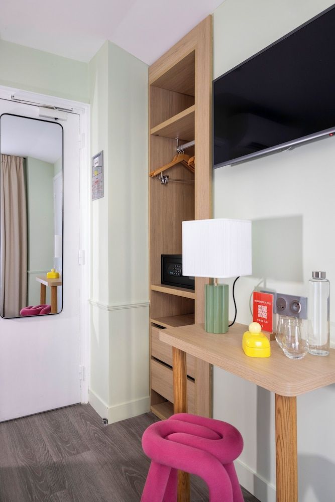 Hôtel La Folie des Prés - Saint-Germain-des-Prés Classic Double Room 17