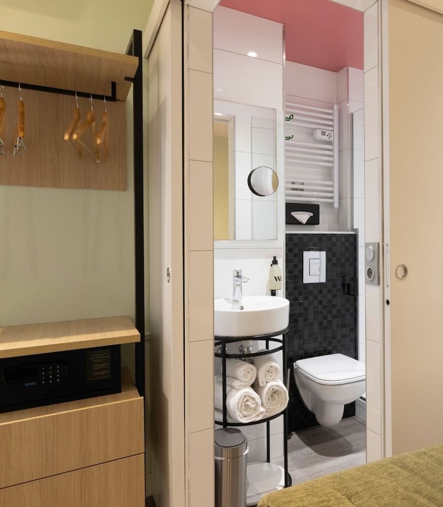 Hôtel La Folie des Prés - Saint-Germain-des-Prés Classic Double Room 14