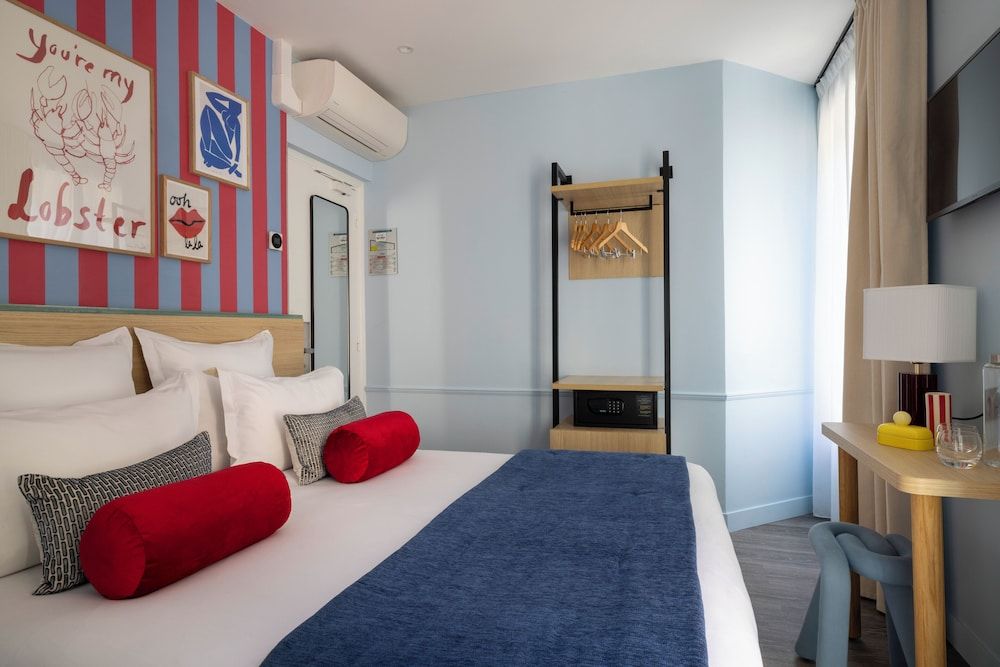 Hôtel La Folie des Prés - Saint-Germain-des-Prés Classic Double Room 2