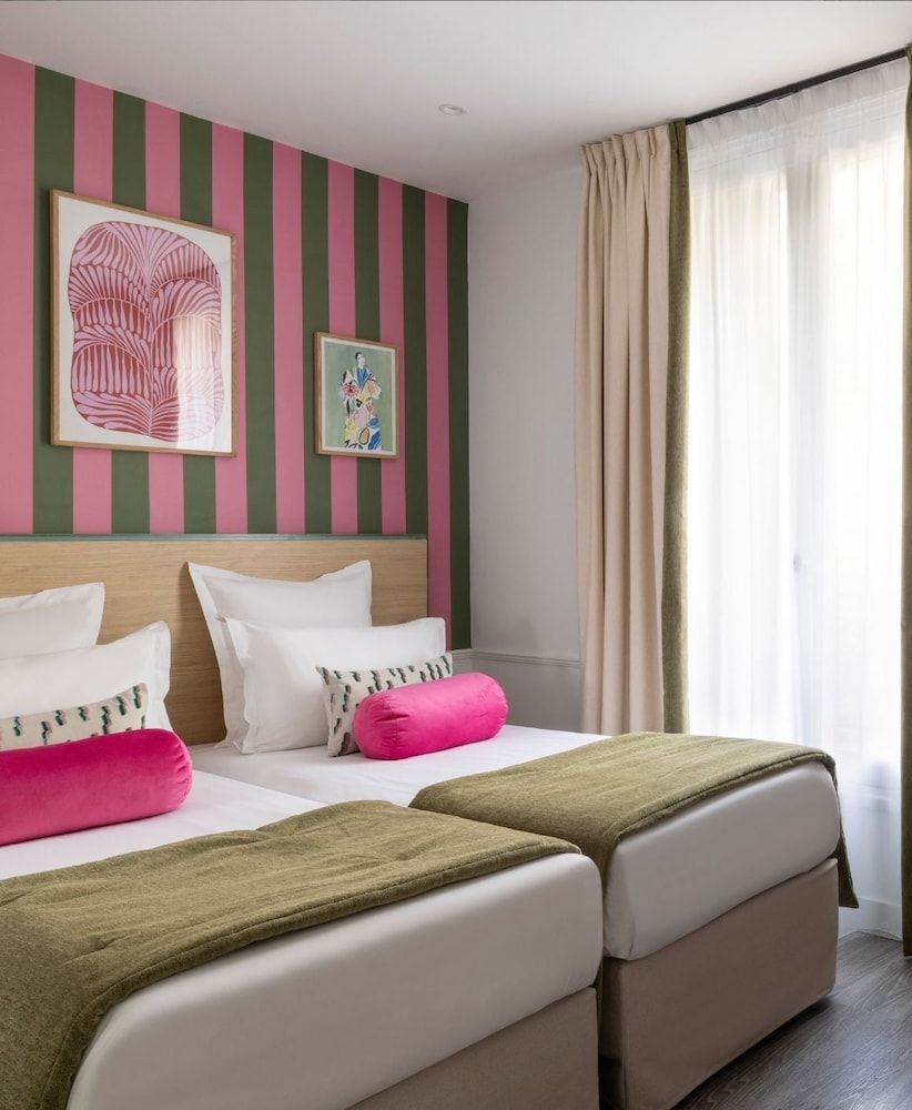 undefined Hôtel La Folie des Prés - Saint-Germain-des-Prés 9