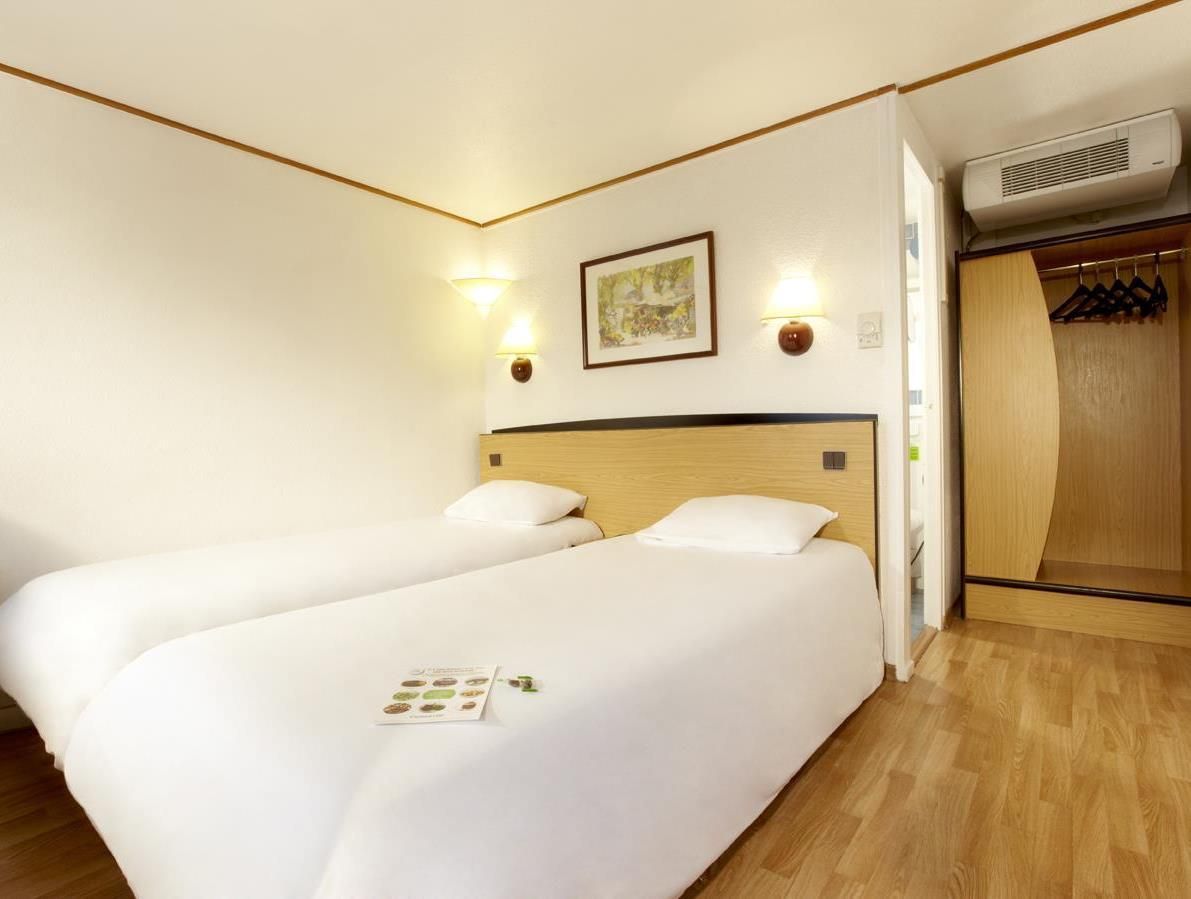 Twin Room Next Generation