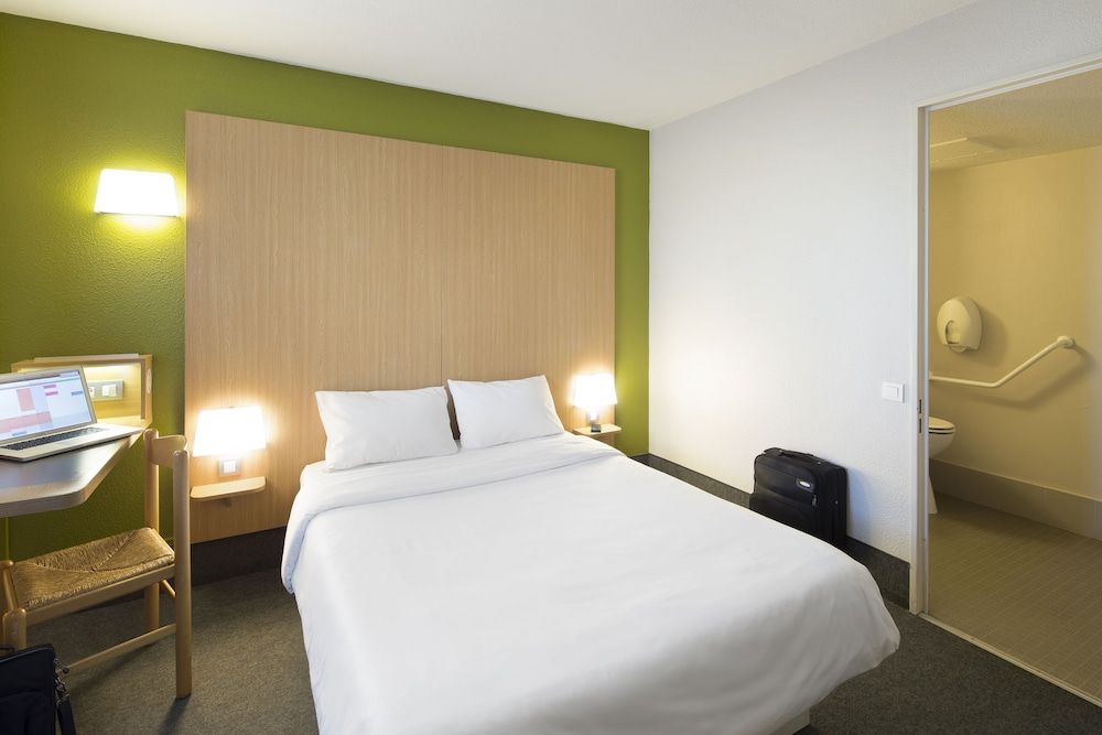 Double Room, Accessible