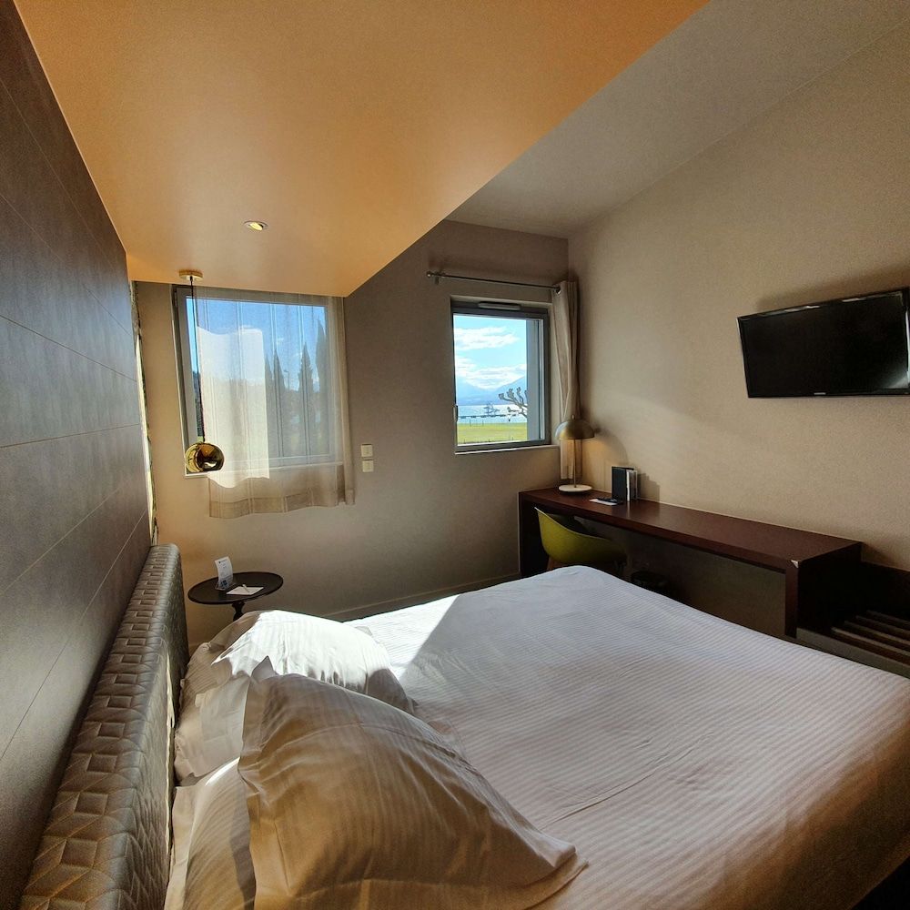 Comfort Room, 1 Queen Bed, Non Smoking
