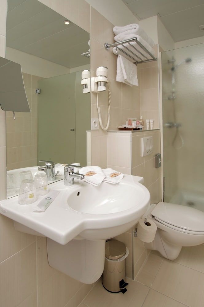 Best Western Plus Les Terrasses De Brehat Superior Room, 1 Queen Bed, Non Smoking, Sea View (Twin bed on request) 34