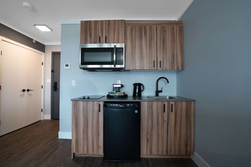 undefined Prestige Kamloops Hotel, WorldHotels Crafted 9