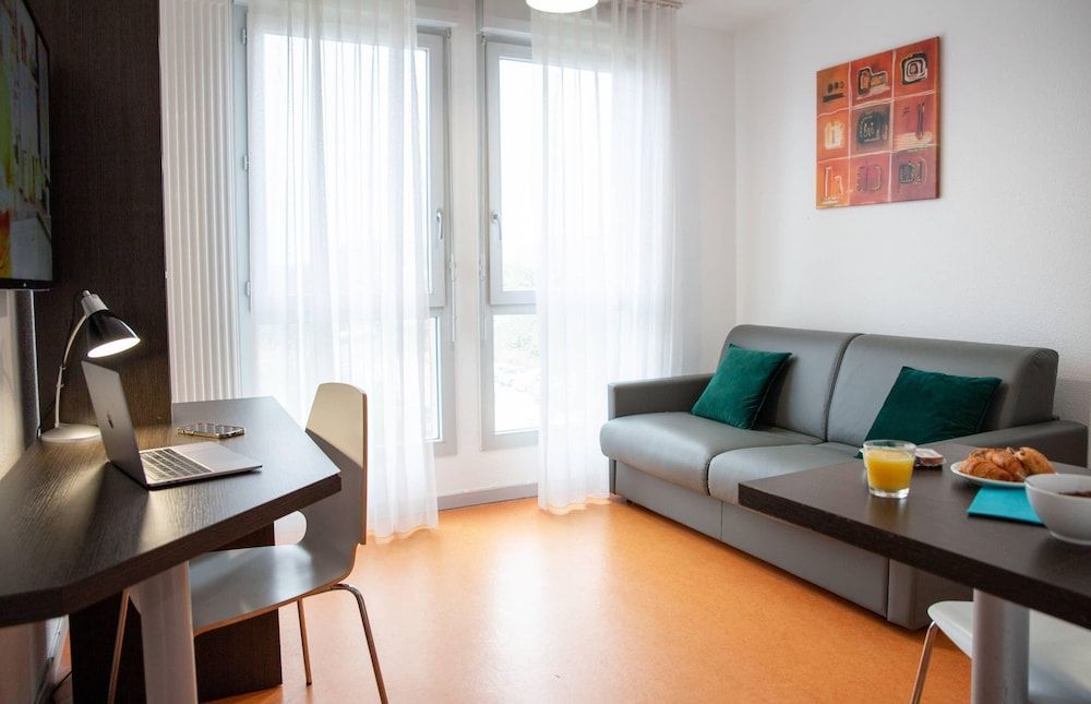 Comfort Aparthotel Besancon Hauts du Chazal Appartement 1chambre 4 personnes 3