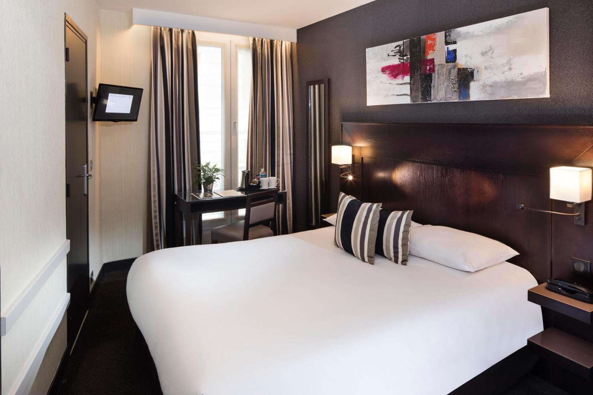 Hotel Albert 1er Paris Lafayette Double Room 8