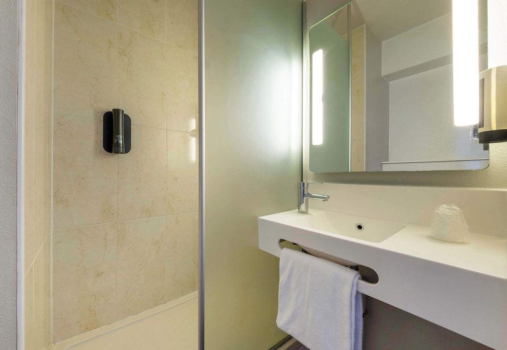 B&B HOTEL Royan La Palmyre Comfort Double Room, Non Smoking 4
