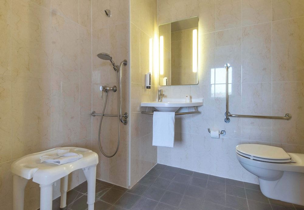B&B HOTEL Royan La Palmyre Double Room, Accessible 5