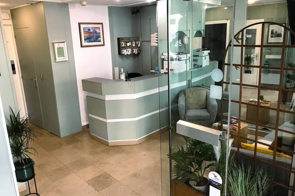 undefined Hotel Flor Rivoli 4