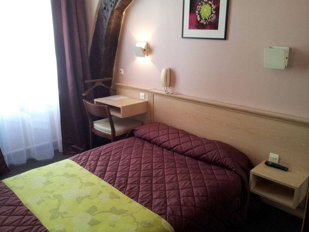 undefined Hotel Flor Rivoli 9