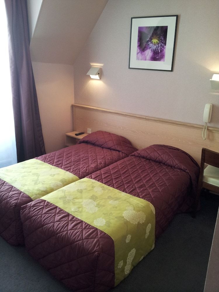 undefined Hotel Flor Rivoli 8