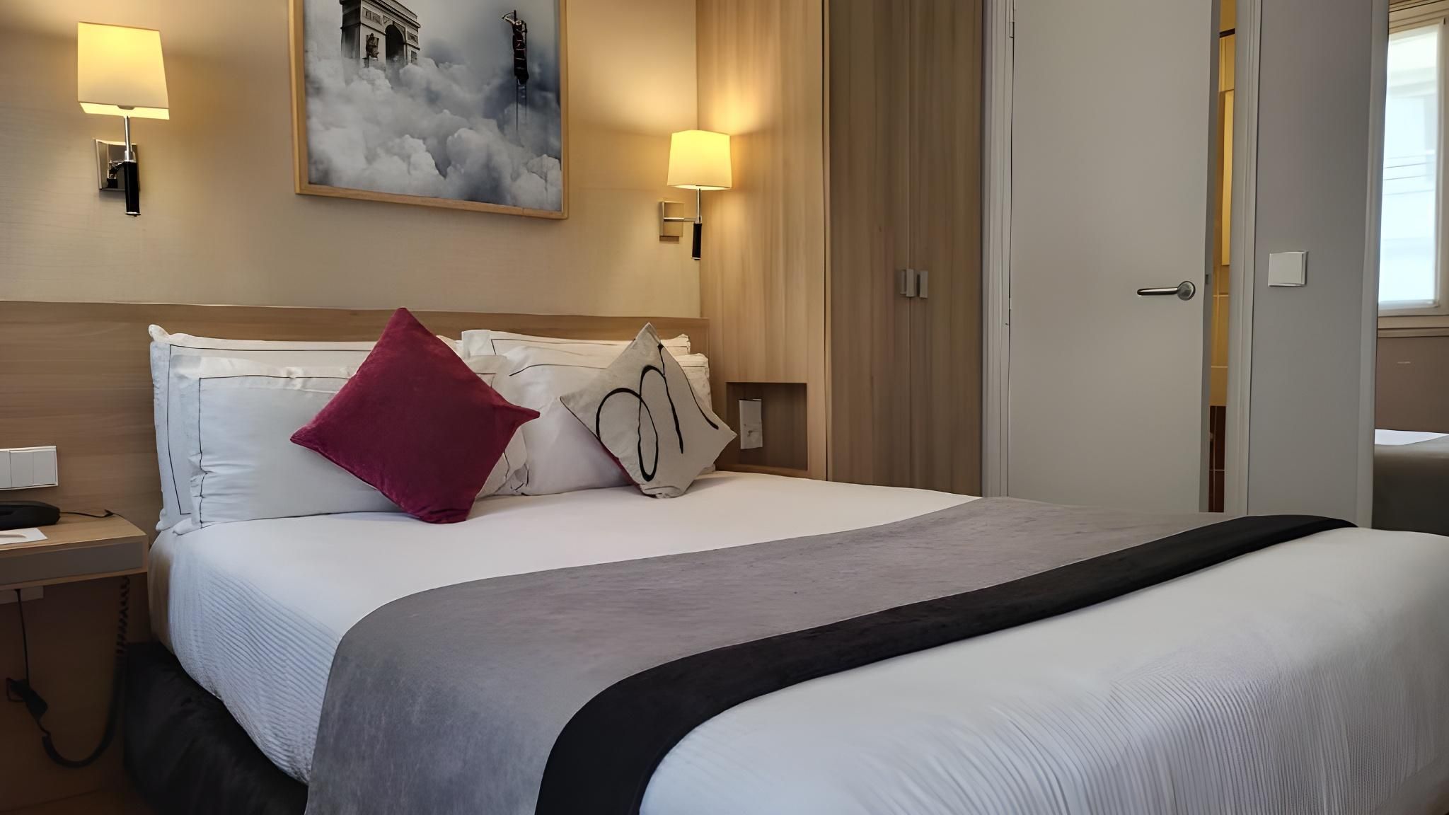 Hotel Magda Champs Elysées Classic Double Room 6