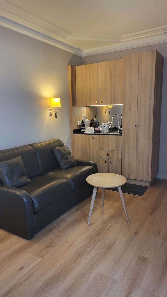 undefined Hotel Magda Champs Elysées 9