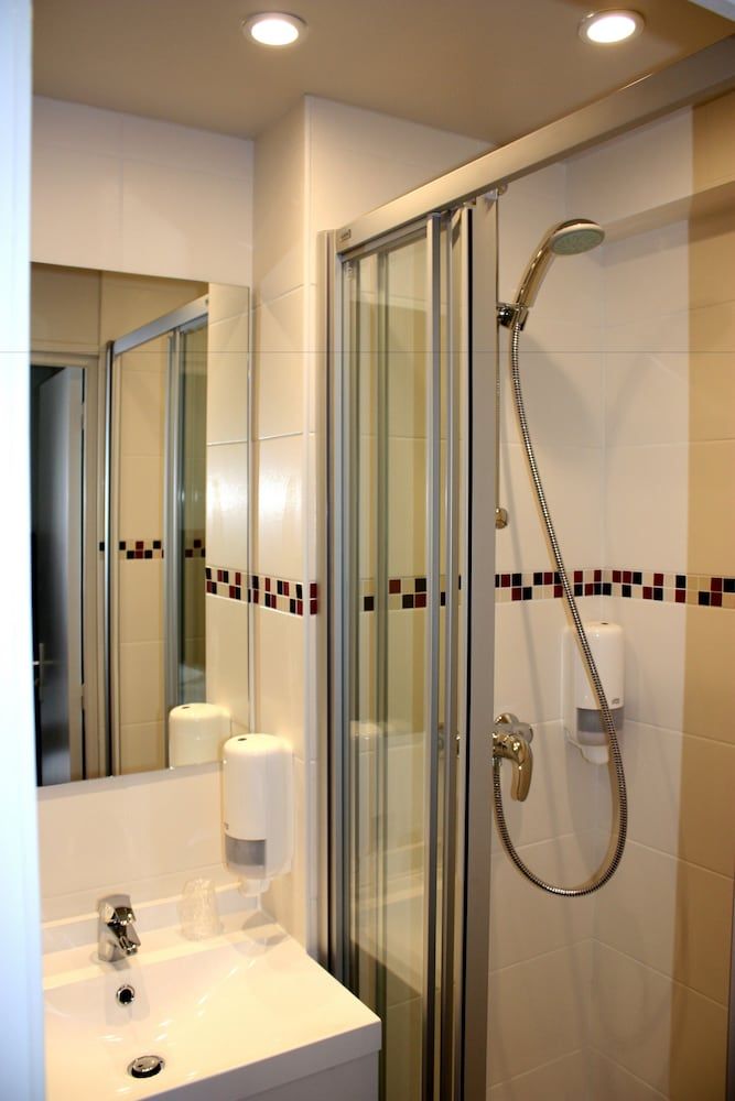 Hôtel des Quatrans Single Room 11