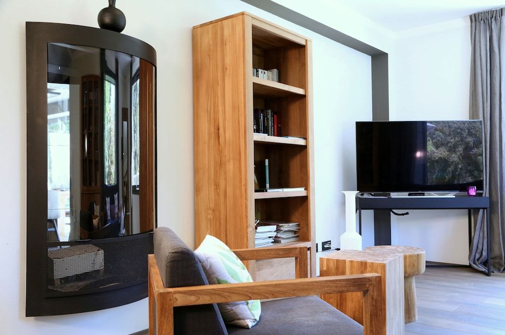 Domaine Rampale Superior Villa 20