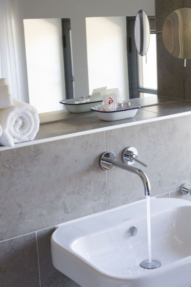 Fourvière Hôtel Lyon Double Room with spa access 3