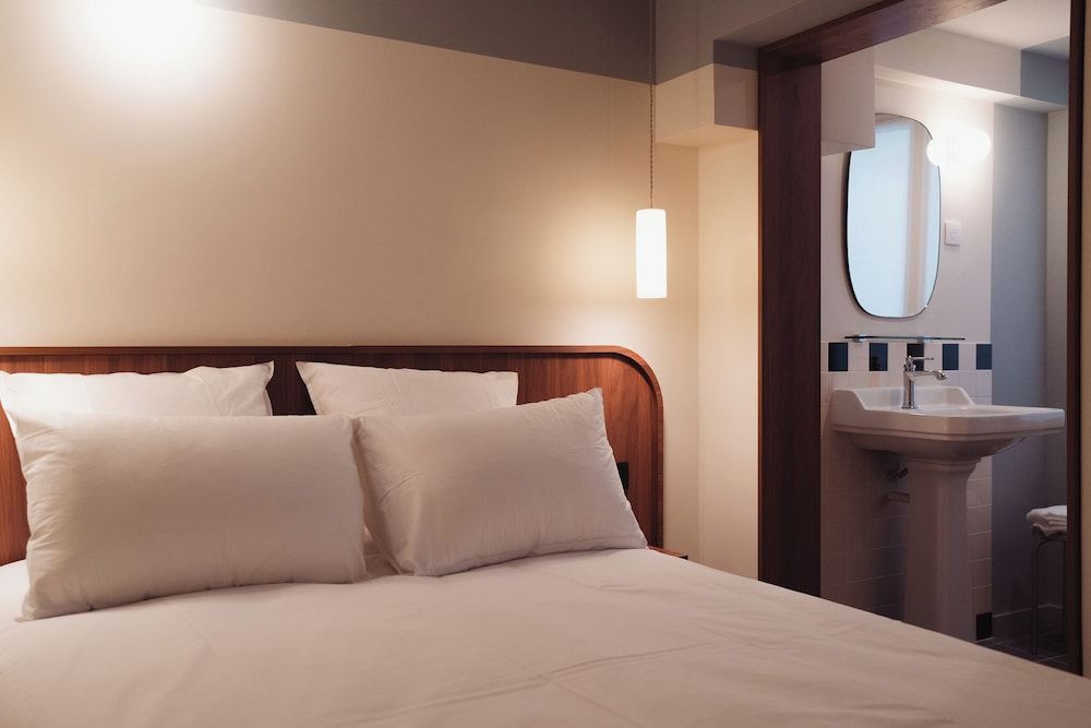 Lala Hotel Standard Double Room Courtyard 2