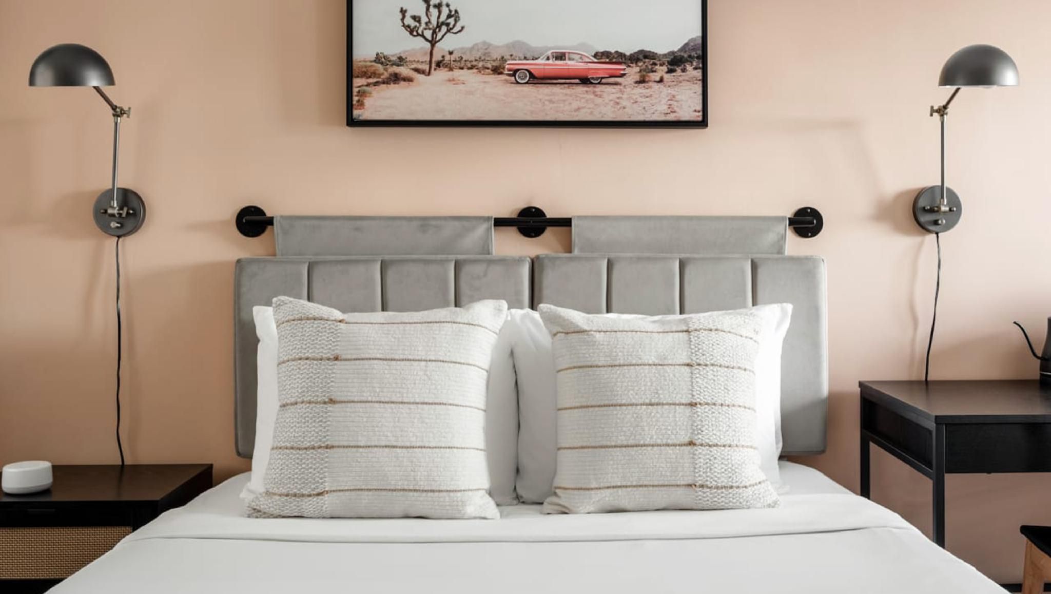 1 Queen Bed Non-smoking