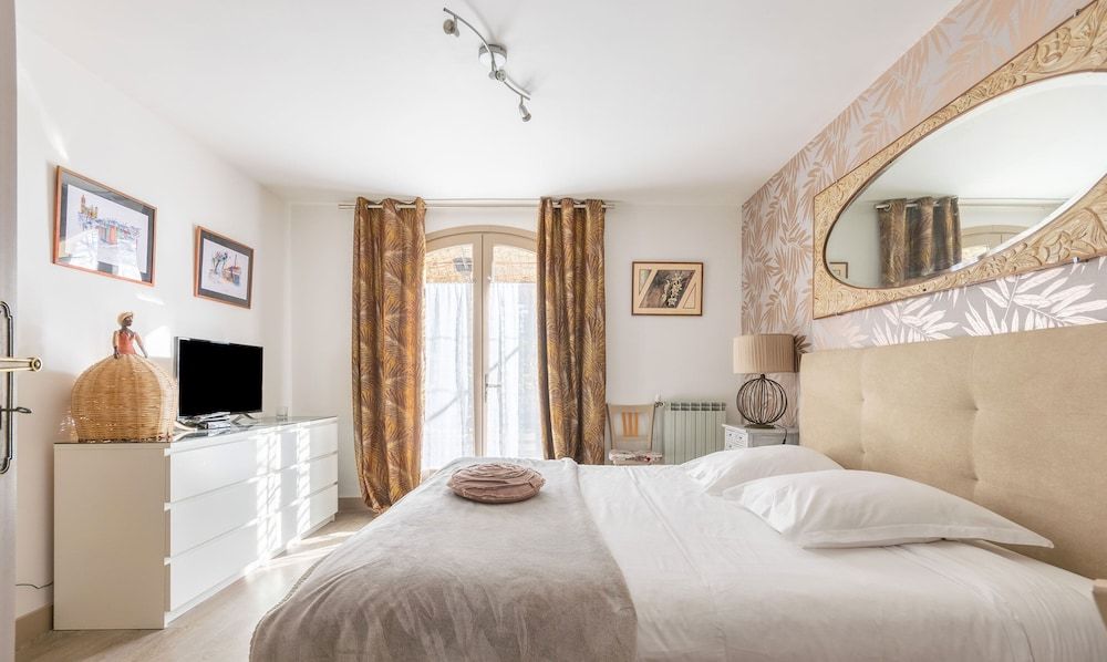 Le Mas des Roches Luxury Suite, Ensuite, Garden View (Terrasse ombragée King) 3