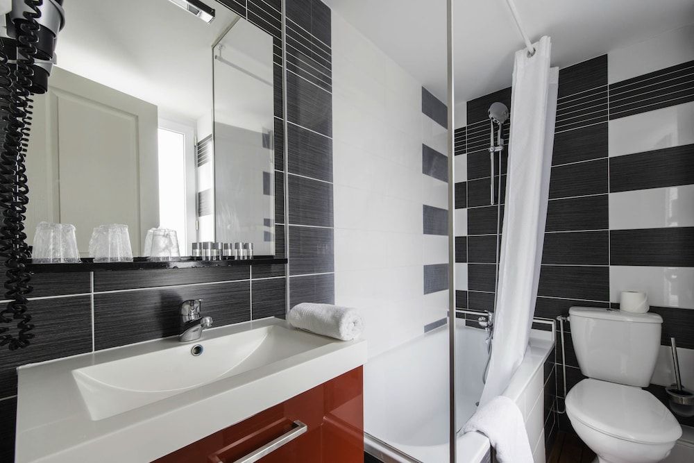 Un Hôtel sur le Port Superior Room 5