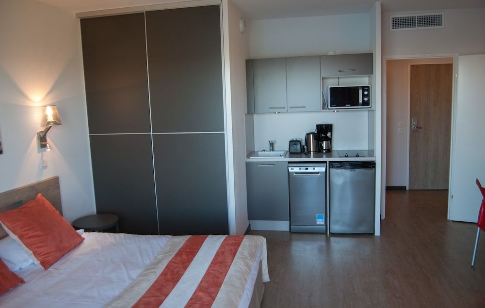 Appart Hôtel Mer & Golf City Bordeaux Bruges Junior Suite (2 communicating Studios) 10