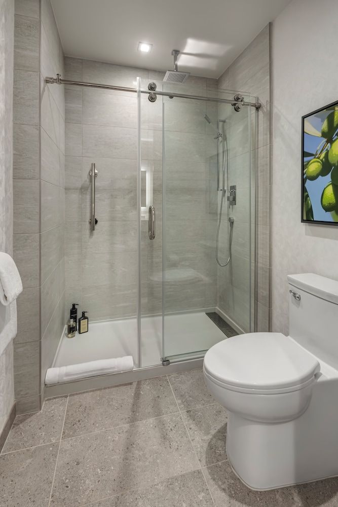 Olivia Hotel Standard Room, 1 King Bed, Non Smoking 3