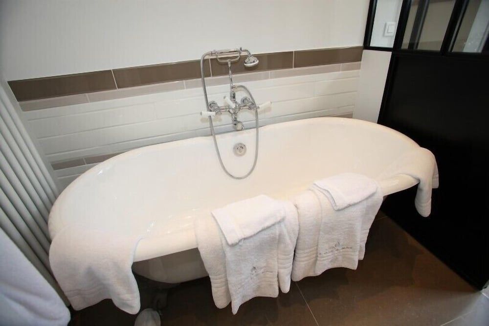 Le Clos de Grâce Family Suite 5