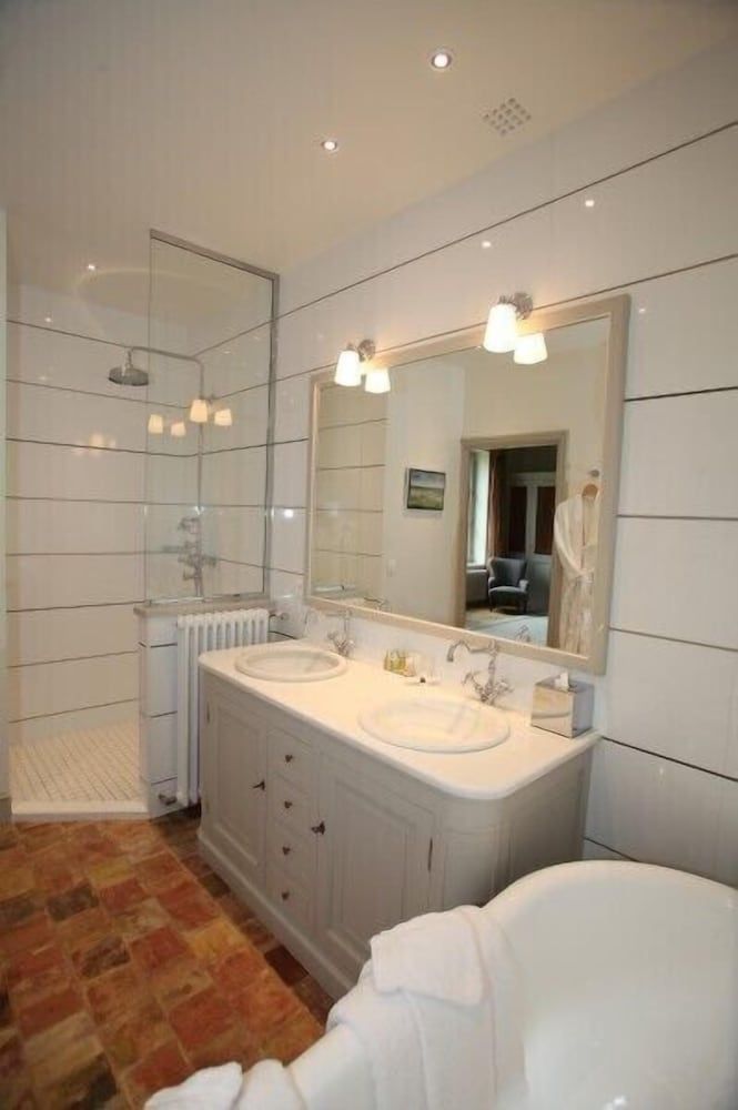 Le Clos de Grâce Junior Suite 12