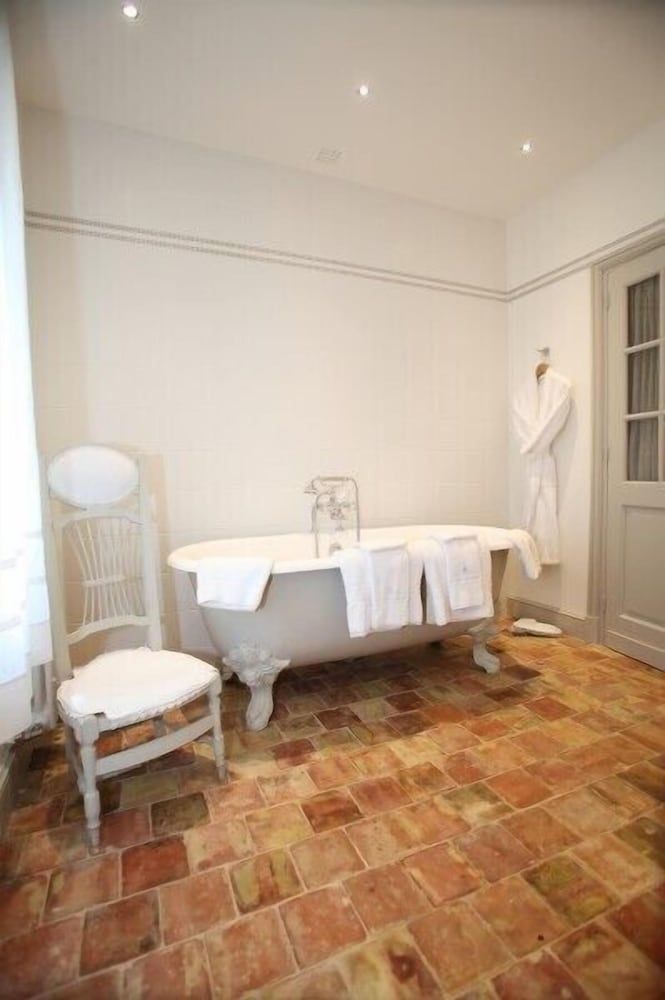 Le Clos de Grâce Junior Suite 13