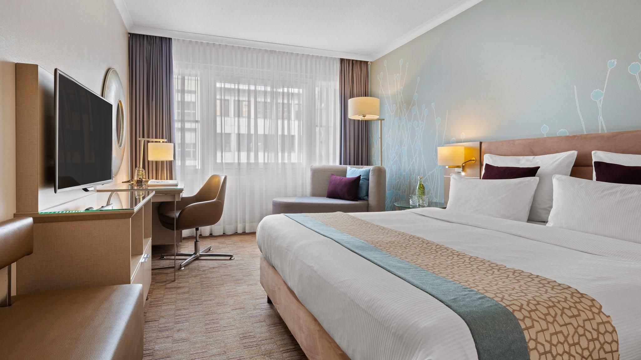 undefined Crowne Plaza Berlin City Centre by IHG 4