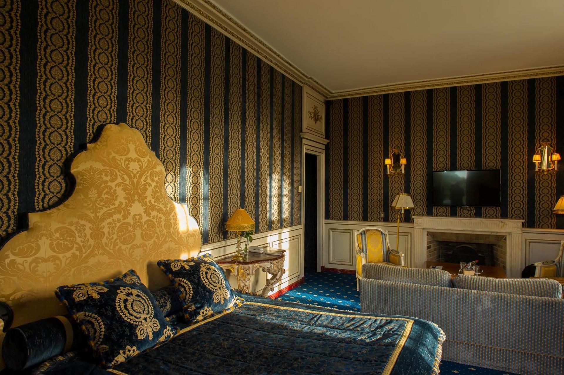 Royal Suite