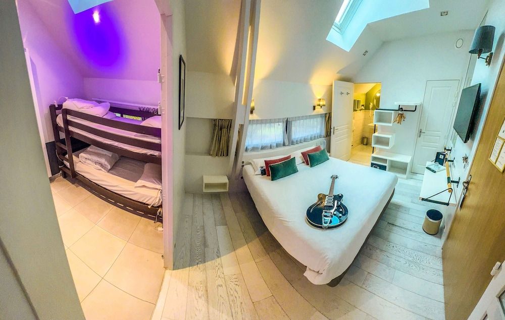 Le Magic Hall Classic Room 10