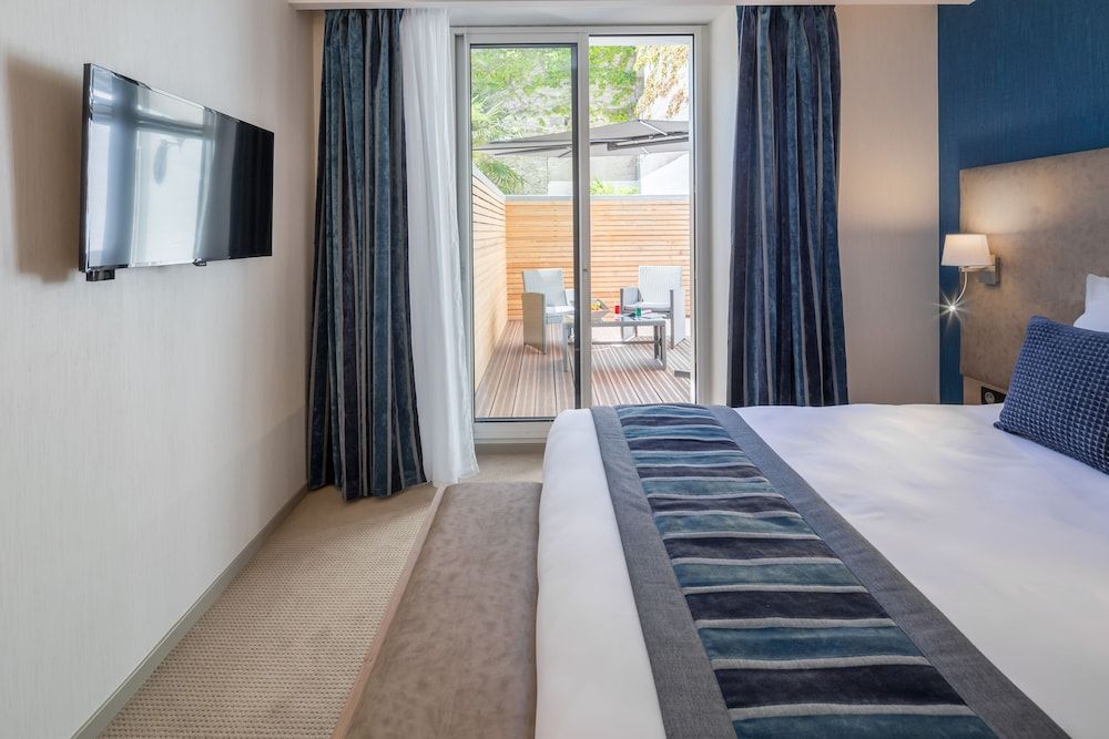 Hôtel Le Rive Droite & Spa Suite Privilege 2