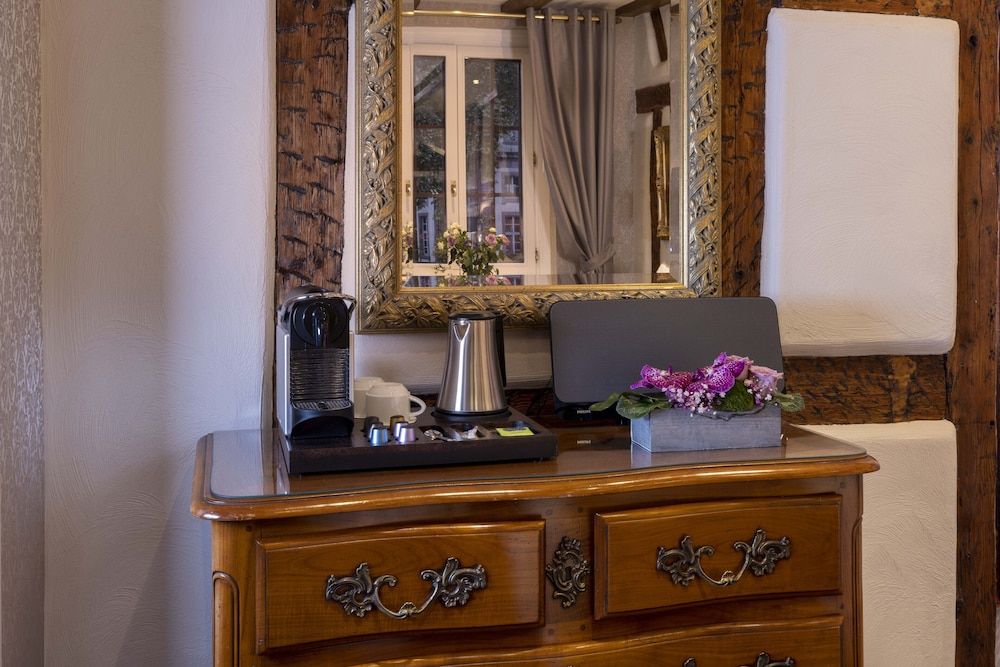 Hotel Le Maréchal Comfort Double or Twin Room 8