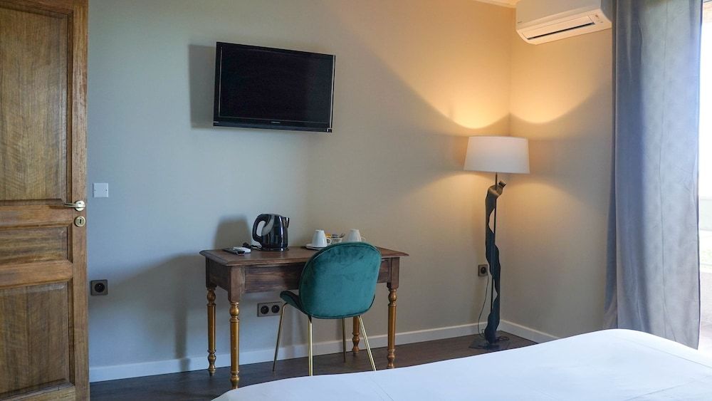 Les Jardins Double Room 5