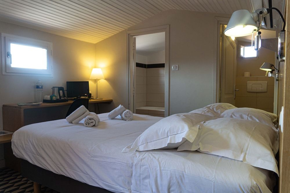 Classic Room, Terrace, Mountain View (Attic room)