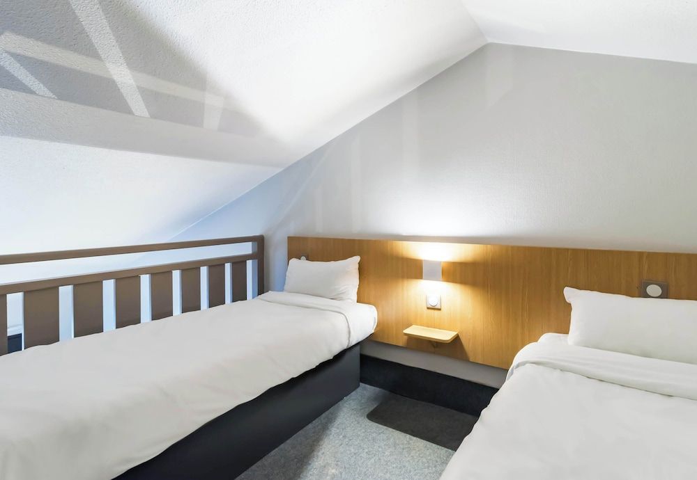 B&B HOTEL Saint-Brieuc Quadruple Room, Non Smoking 4