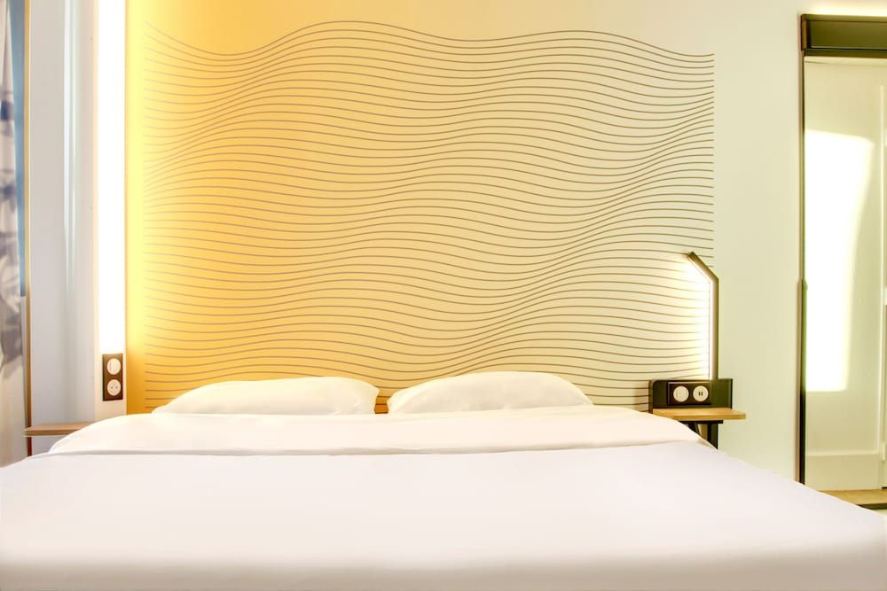 B&B HOTEL Reims Bezannes Double Room, Accessible, Non Smoking 2