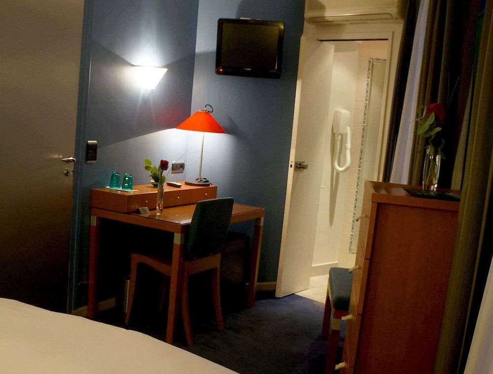 Hôtel Danemark Standard Twin Room 3