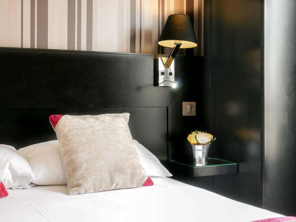 undefined Hotel Bonsejour Montmartre 6