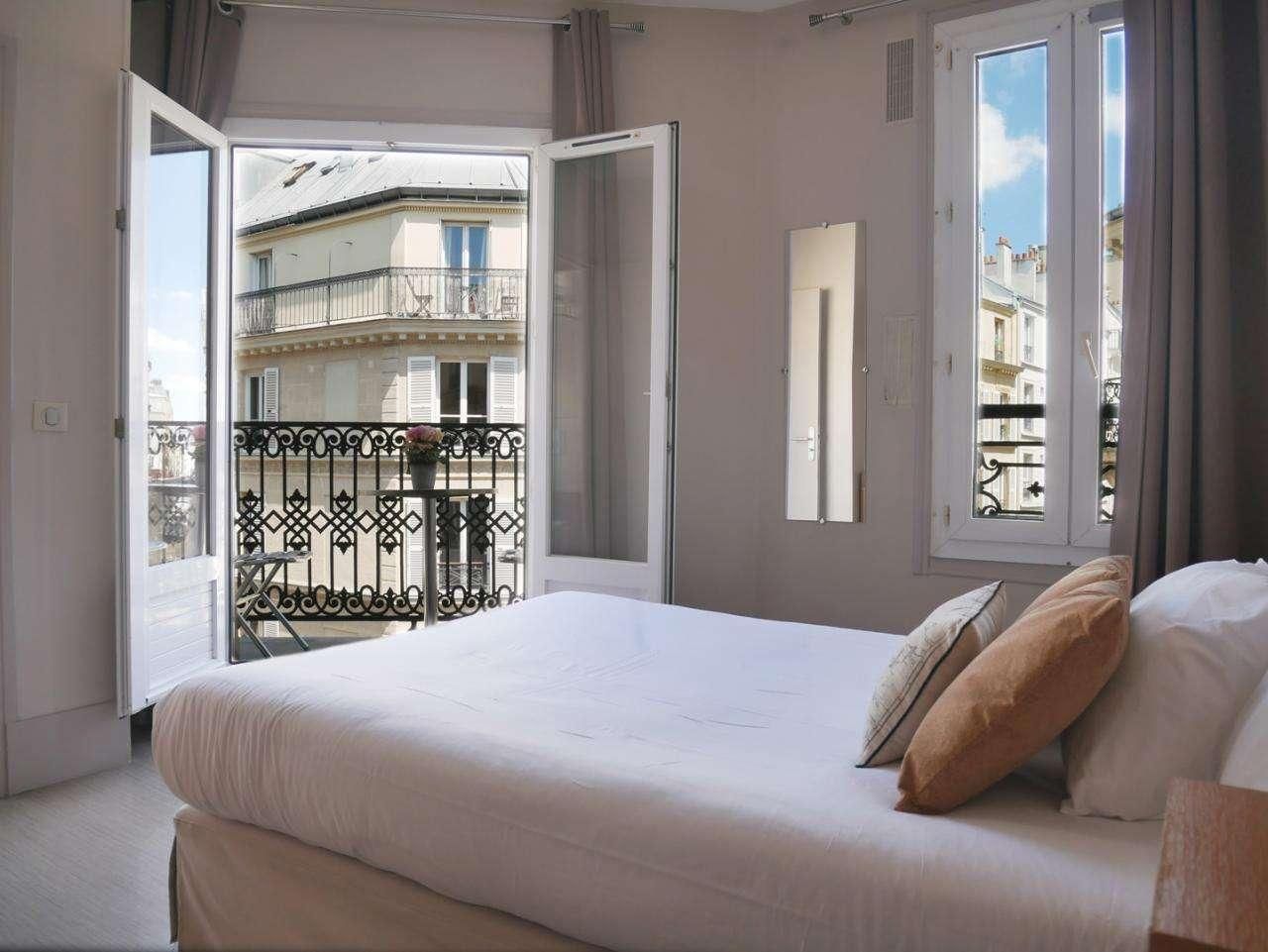 undefined Hotel Bonsejour Montmartre 5