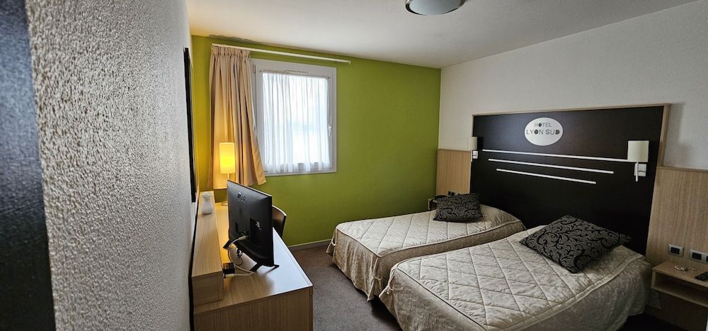 Comfort Twin Room