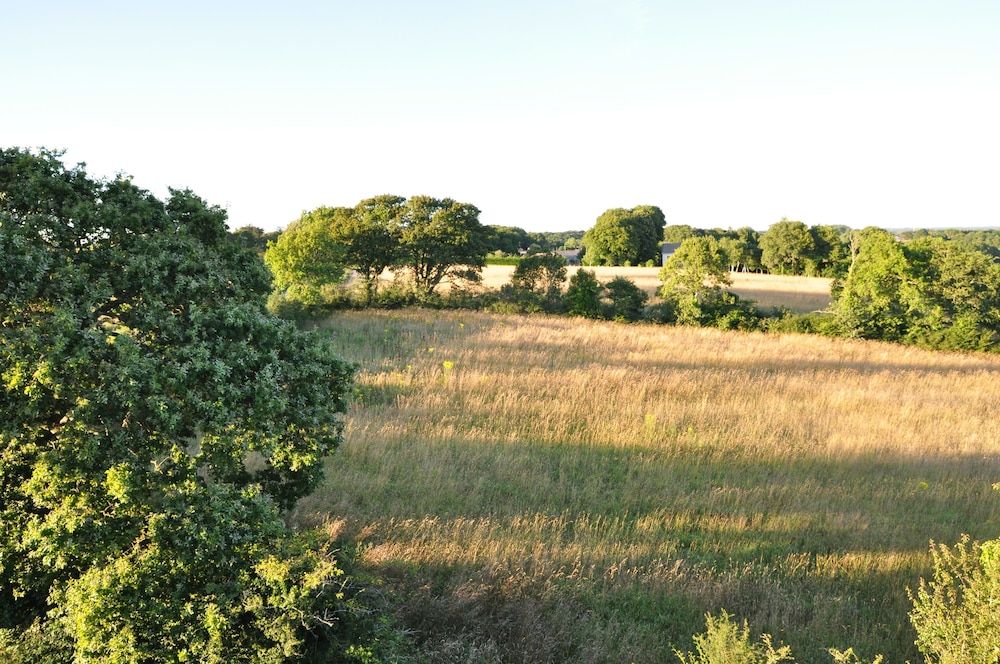 Golden Tulip Pornic Suites Executive Studio 7