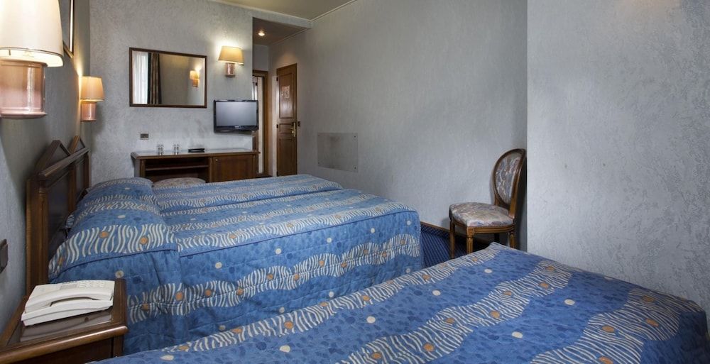 undefined Hôtel Meslay République 7