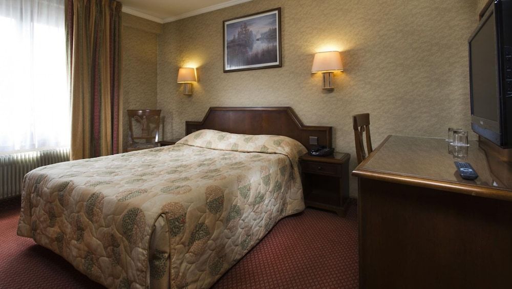 undefined Hôtel Meslay République 5