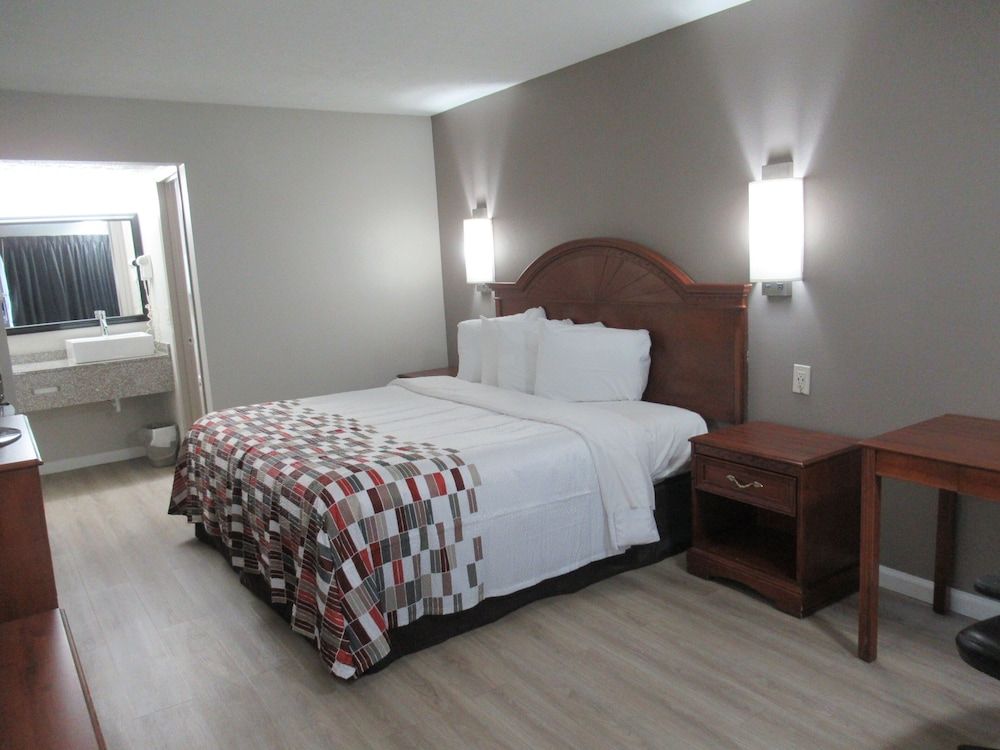 Superior Room, 1 King Bed, Accessible, Non Smoking