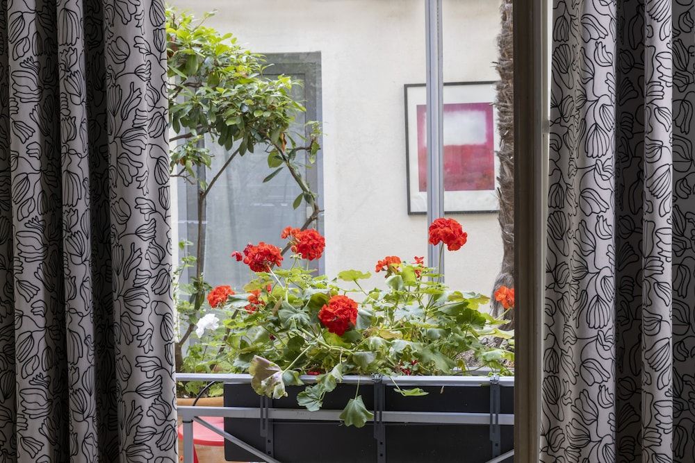 Hotel du Jeu de Paume Superior Double Room 2